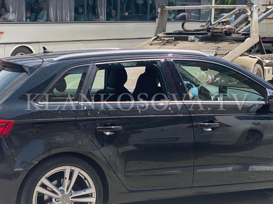Rrahja në Prishtinë, dy persona lëndohen – një tjetër ikë nga vendi i ngjarjes