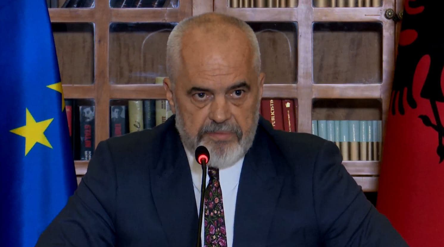 Rama: Për Asociacionin, të painteresuar janë Kurti dhe Vuçiq