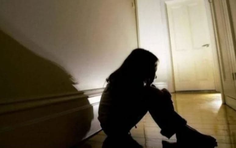 E la shtatzënë një 12-vjeçare, arrestohet në Përmet i dyshuari 23-vjeçar
