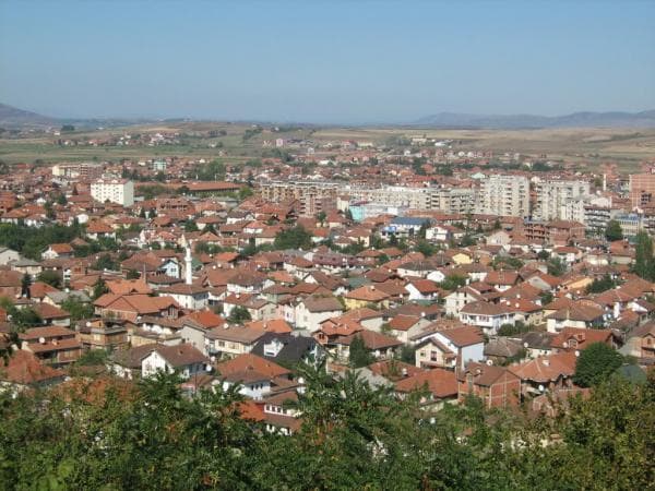 Gjakovë: Djali e rrah babain për shkak të pronës