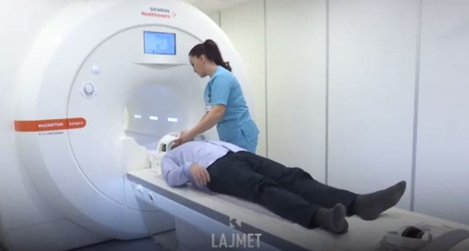 Rryma e lë jashtë funksionit rezonancën e re në Spitalin e Pejës (VIDEO)