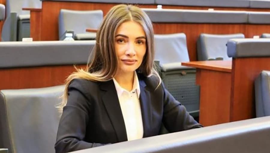 Kërkohet masa e paraburgimit ndaj personit që kërcënoi deputeten Ariana Musliu-Shoshi