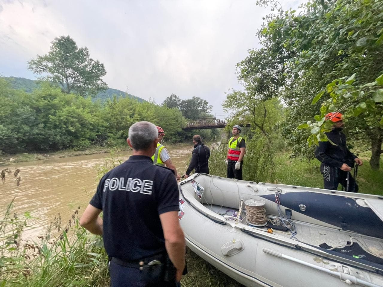 Një serbe dyshohet se ka rënë në Ibër (VIDEO)