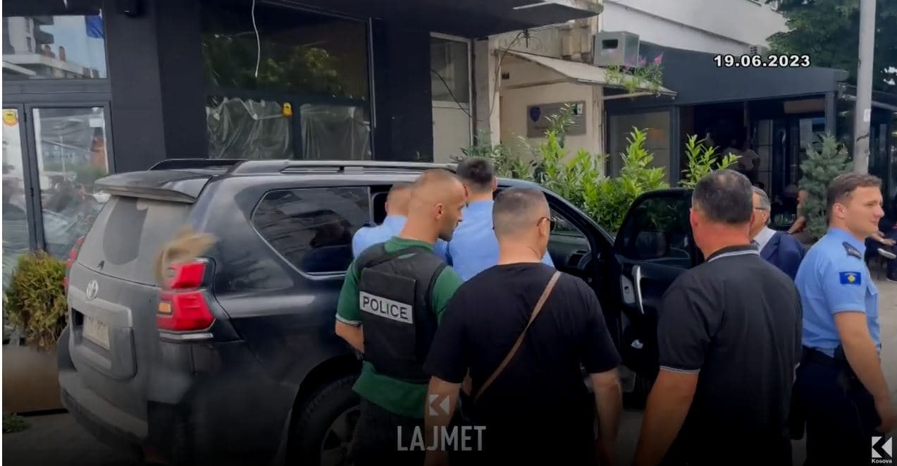 Sulmet në veri: Të dyshuarit e blejnë lirinë me para! (VIDEO)