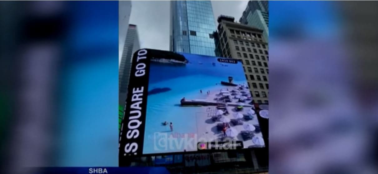Ksamili promovohet në Times Square