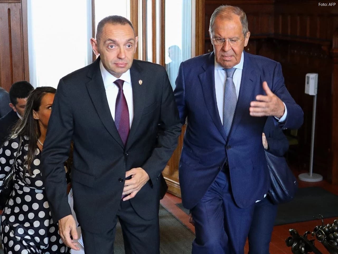 Lidhja Rusi-Serbi: BE-ja duhet të ngrihet dhe të bëjë pjesën e saj