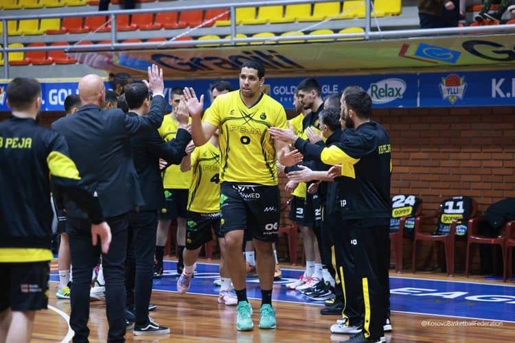 Waldow thotë se Peja i ka mbetur borxh, paralajmëron hapa ligjor