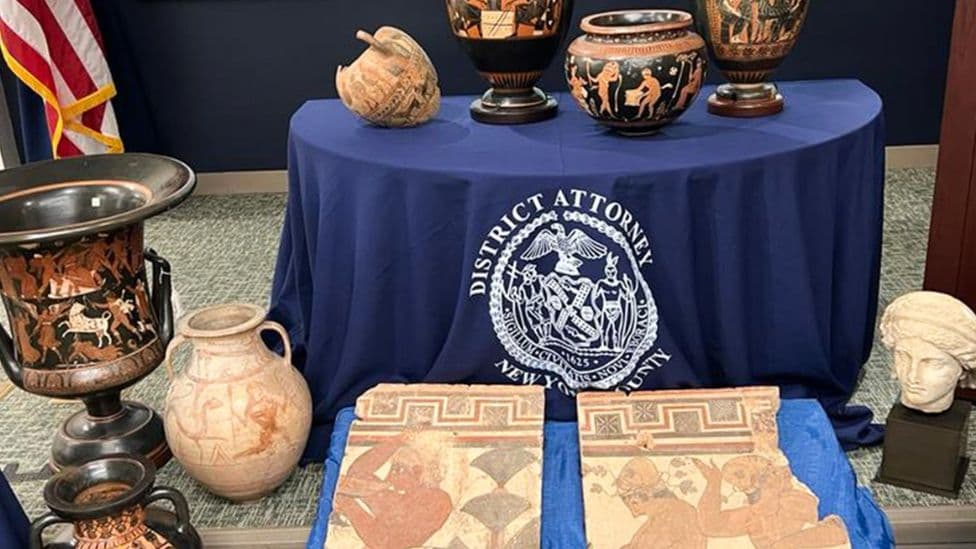 SHBA-ja ia kthen Italisë një sasi të madhe artefaktesh të vjedhura
