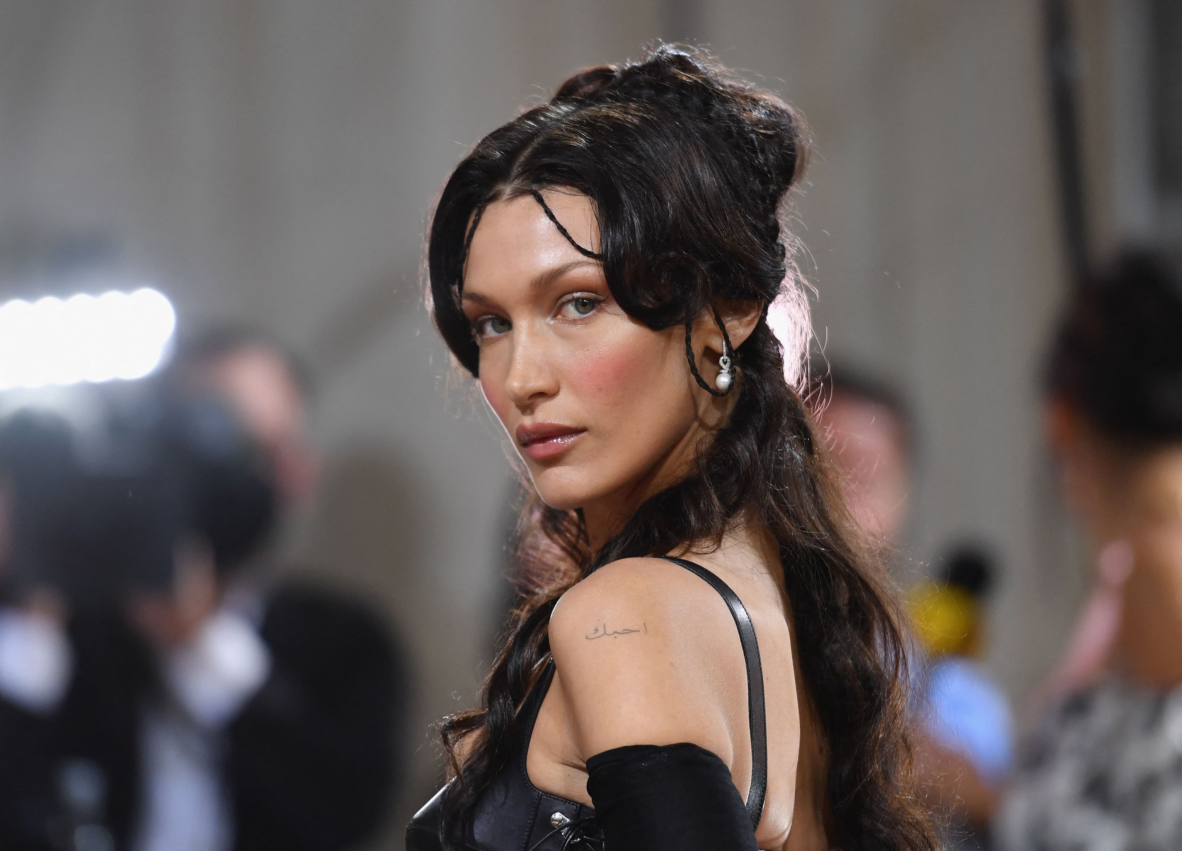 Bella Hadid po “përkeqësohet me kalimin e kohës”