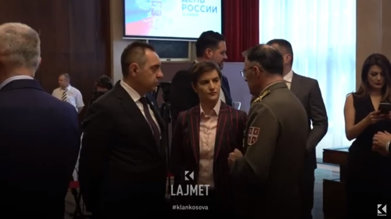 Tronditja e Beogradit: Letra anti-Serbi, shastiset Bërnabiq (VIDEO)