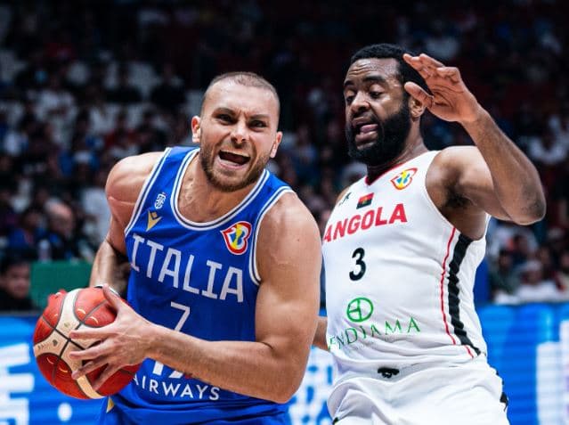 Italia e nis mbarë Botërorin