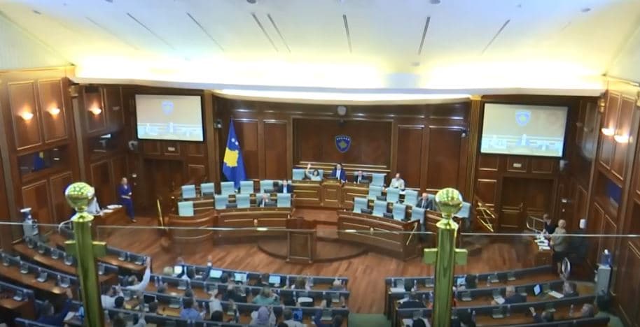 Kthimi i seancave: Opozita, super e “armatosur” në vjeshtë (VIDEO)