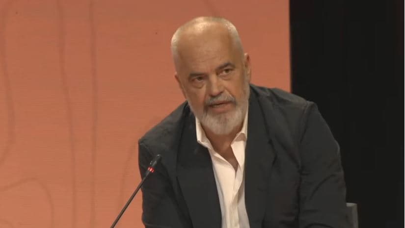 Rama: Do krijojmë muzeun arbëresh në Kalanë e Skënderbeut