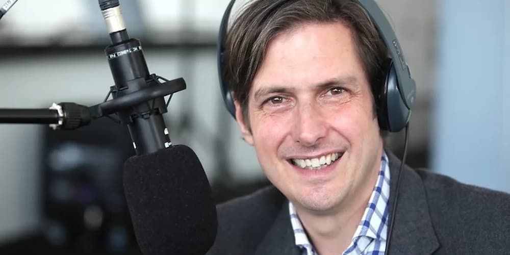 Vdes disa orë pas transmetimit, radio prezantuesi Jamie Crick