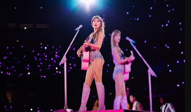 Taylor Swift njofton se filmi i koncertit të Eras Tour do të vijë në kinematë e Amerikës Veriore (FOTO)