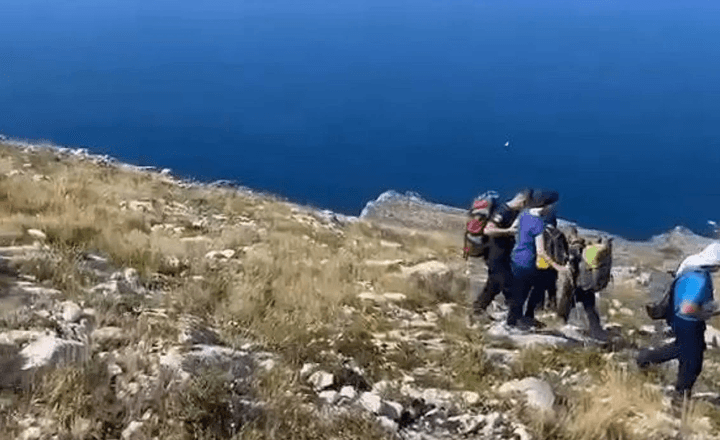 Pas 12 orësh kërkime, gjendet turistja italiane pranë shpellës së Karaburunit