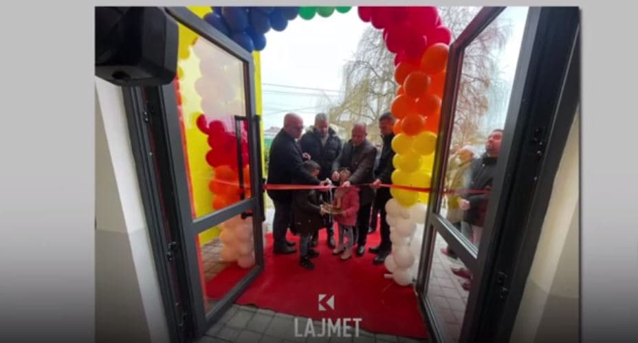 Parashkollorët e Rahovecit u gëzuan para kohe: Çerdhet u përuruan, inventari s’erdhi (VIDEO)