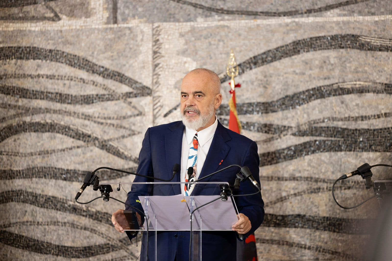 Rama: BE-ja ta dënojë shpalljen e zisë kombëtare në Serbi