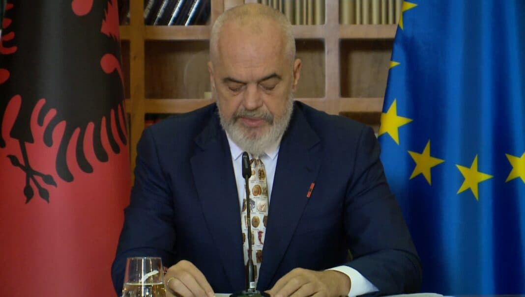 Rama: KFOR-i ta marrë nën kontroll veriun e Kosovës