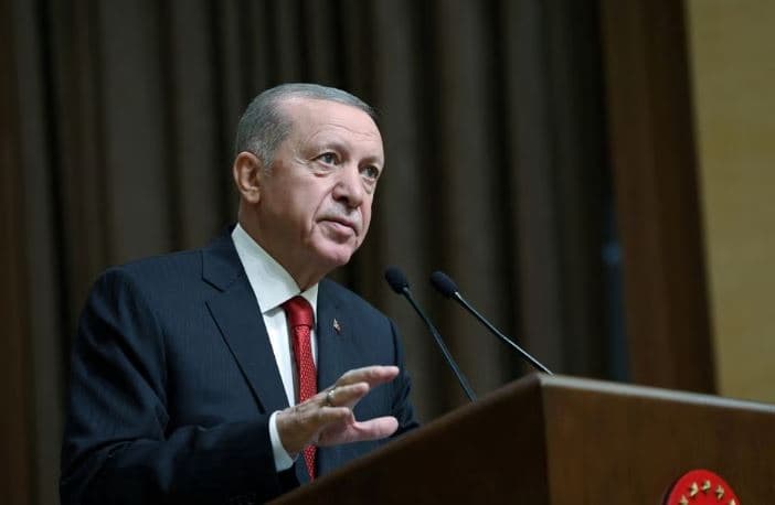 Erdogani i Turqisë në vizitën e parë në Egjipt në dekadë me Gazën në fokus