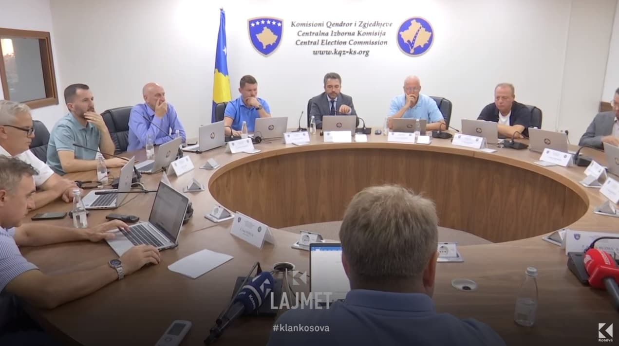 UA-ja për shkarkimin e kryetarëve, KQZ-ja “trulloset” nga peticioni i Kurtit (VIDEO)