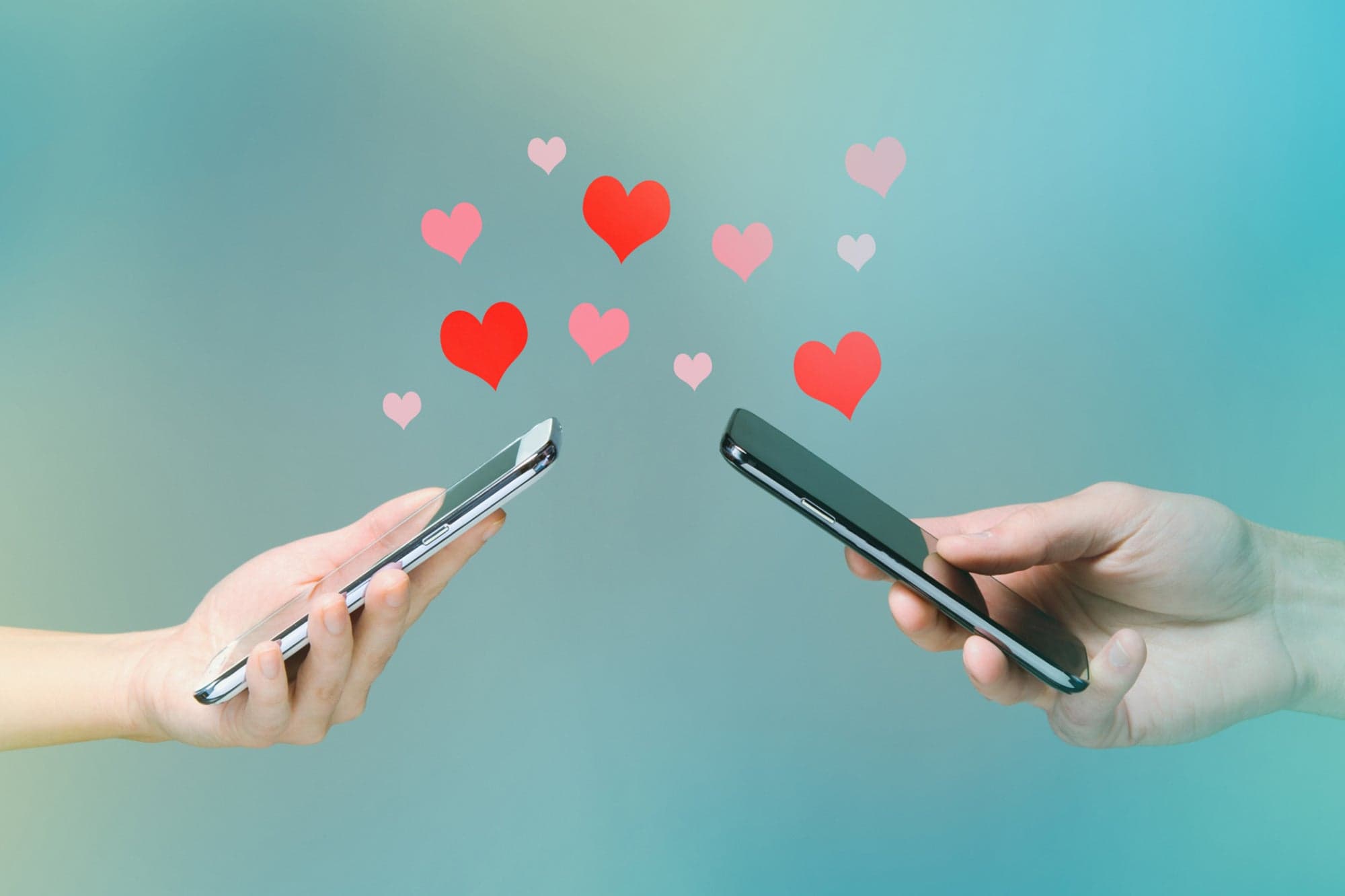 Çka ndodh kur njoftoheni me dikë përmes internetit?