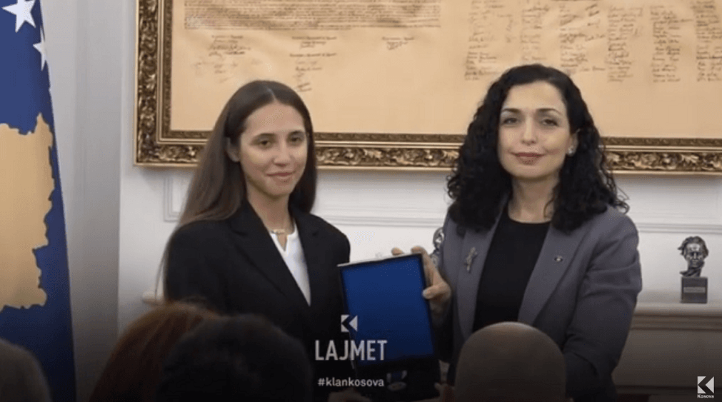 Dita e komunitetit boshnjak, Osmani ndan dekorata (VIDEO)