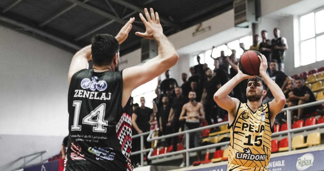 Peja në gjysmëfinale të Superkupës, mposhti Prizrenin