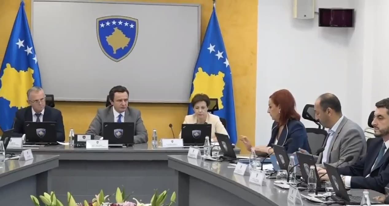 Qeveria ndan 500 mijë euro për të prekurit nga tërmeti në Turqi