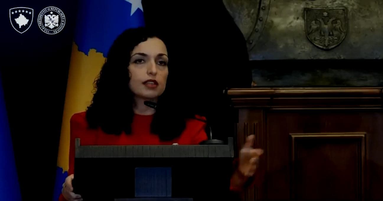 Osmani në Tiranë me thirrje: Nuk duhet të lejojmë që plani i Putinit të zbatohet nga Vuçiqi në Ballkan
