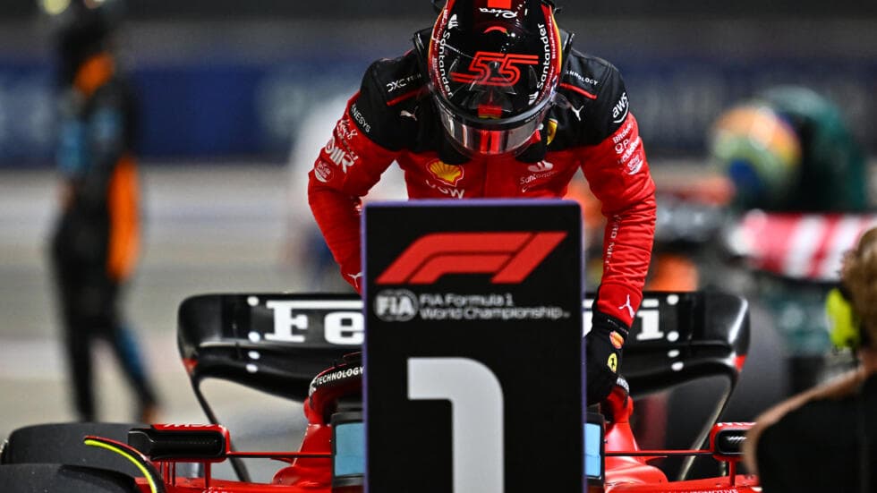 Sainz del në krye të dramës në Singapor