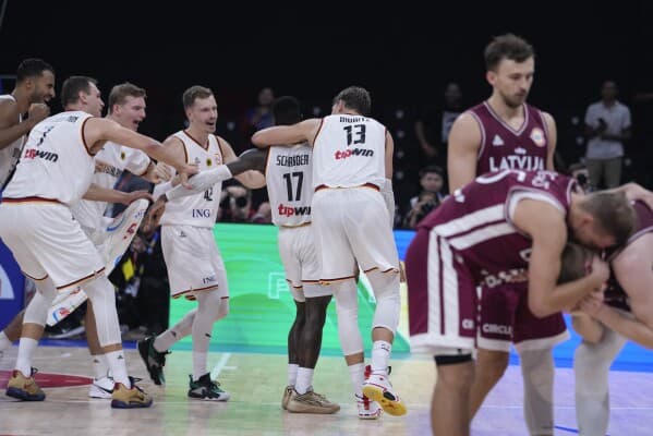 Gjermania fiton ndaj Letonisë, arrin gjysmëfinalen e Botërorit