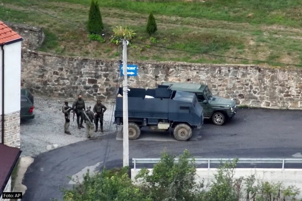 Të ngurtësohet qasja ndaj Serbisë