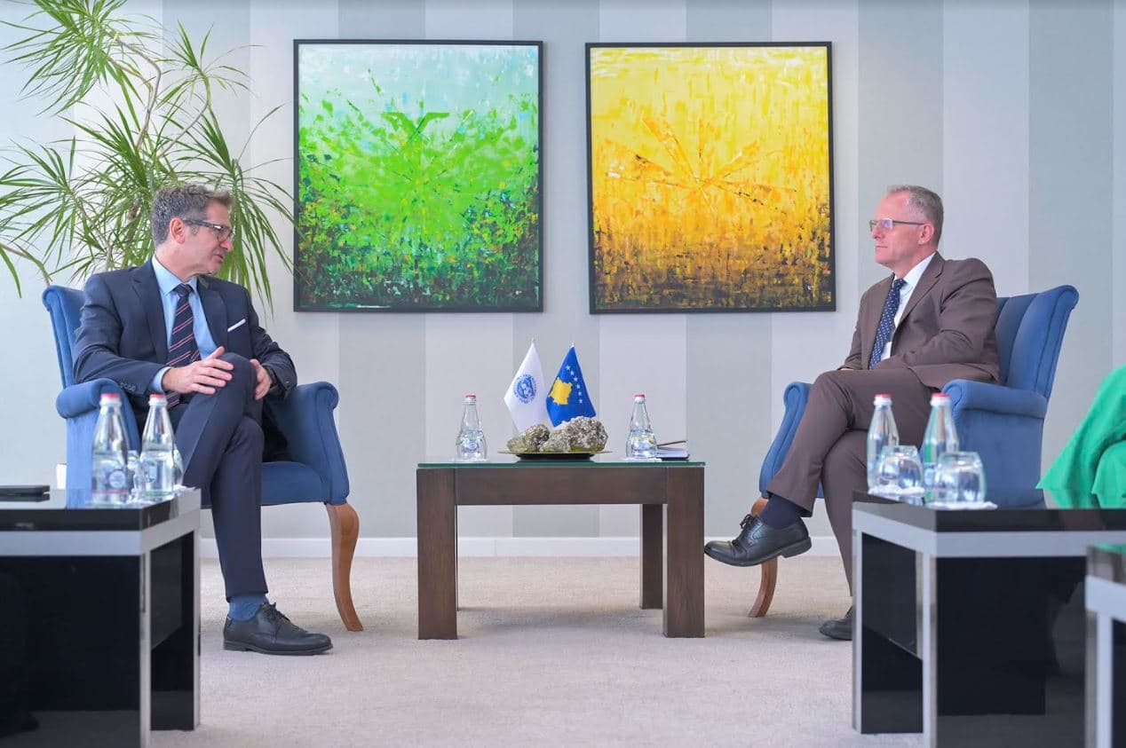 Bislimi pret në takim delegacionin e FMN-së, flasin për zhvillimin ekonomik