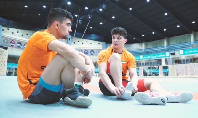 Shqipëria u refuzon vizat mundësve iranianë