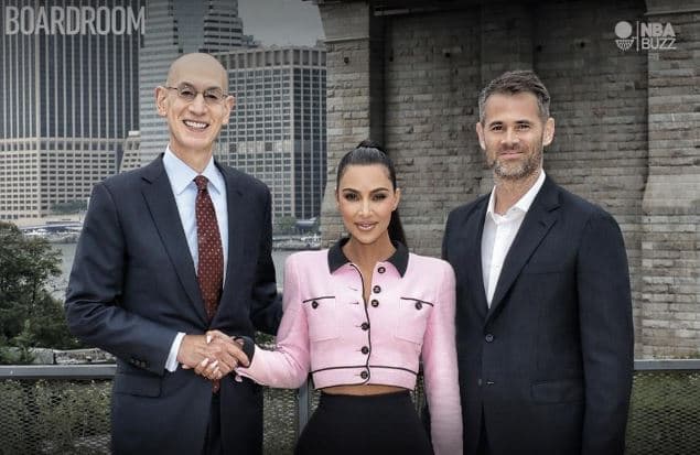 Kim Kardashian ua vesh të brendshmet lojtarëve të NBA