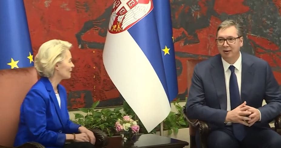 Presidentja e KE-së: Ursula hesht në Serbi për njohje de facto (VIDEO)