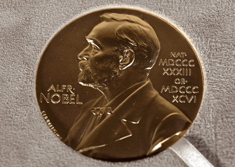 Ndahet Nobeli për kimi, shkencëtarët nderohen për punën në pikat e vogla kuantike
