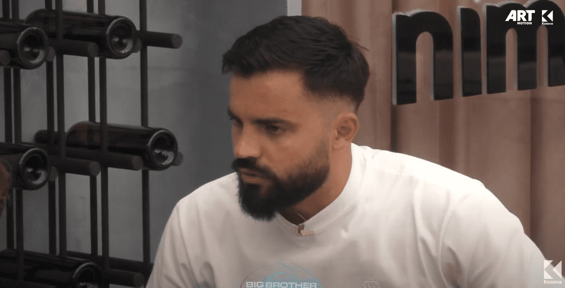 Meti adreson kritika mbi "banorët pasivë" (VIDEO)