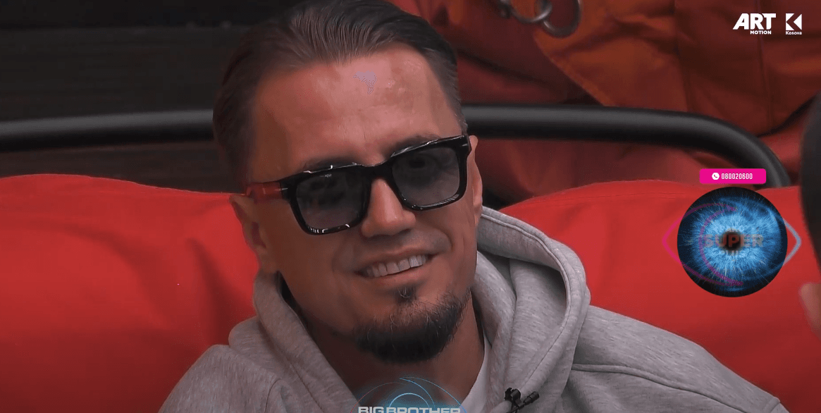 "Dafina Zeqirin e kam thirrur në studio, kur i ka pasur veç 16 vjet", thotë Blero (VIDEO)
