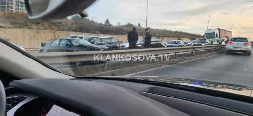 Dy aksidente në Veternik, katër të lënduar