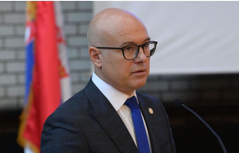Pretendimet e Vuçeviqit: Po të urdhëronte Vuçiqi do të hynim në Kosovë, por do ta informonim KFOR-in