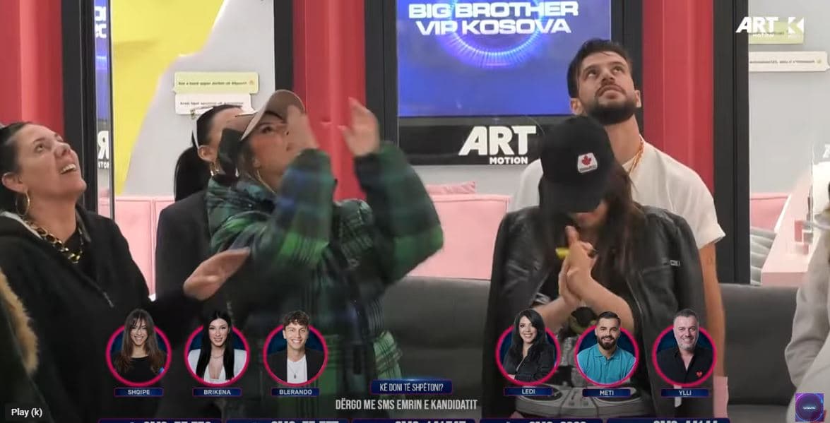 Santianës, Meti dhe Besit u vijnë dronë nga jashtë, emocione të shumta nga banorët (VIDEO)