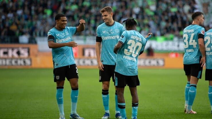 Leverkuseni vazhdon udhëheqjen e Bundesligas