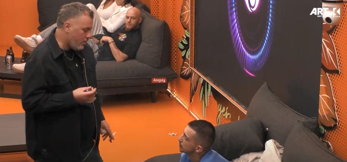 "Mos fol palidhje", përplasen Gani Gërmia dhe Ylli (VIDEO)