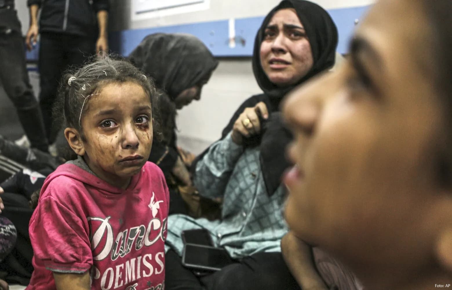 Shtetet që shpallën ditë zie pas shpërthimit të spitalit në Gaza