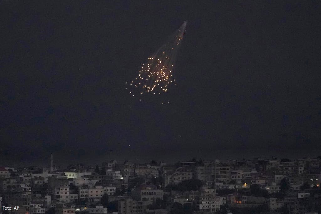 Izraeli thotë se forcat tokësore sonte zgjerojnë operacionet (VIDEO)