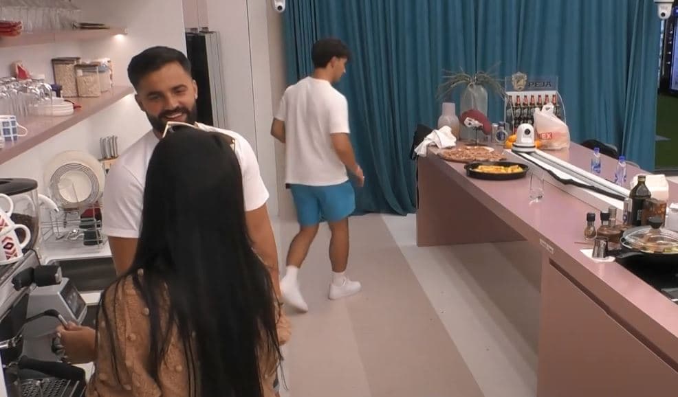 "Do ta martojmë vajzën tënde në Prishtinë", Meti i drejtohet nënës së Albës (VIDEO)