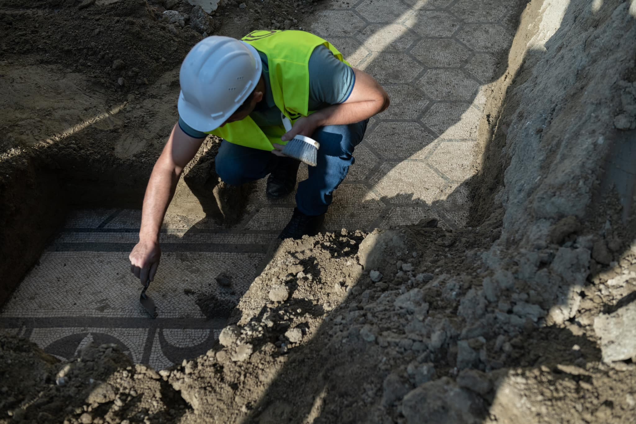 Në mozaikun e gjetur në Durrës figuron simboli i njohur botërisht