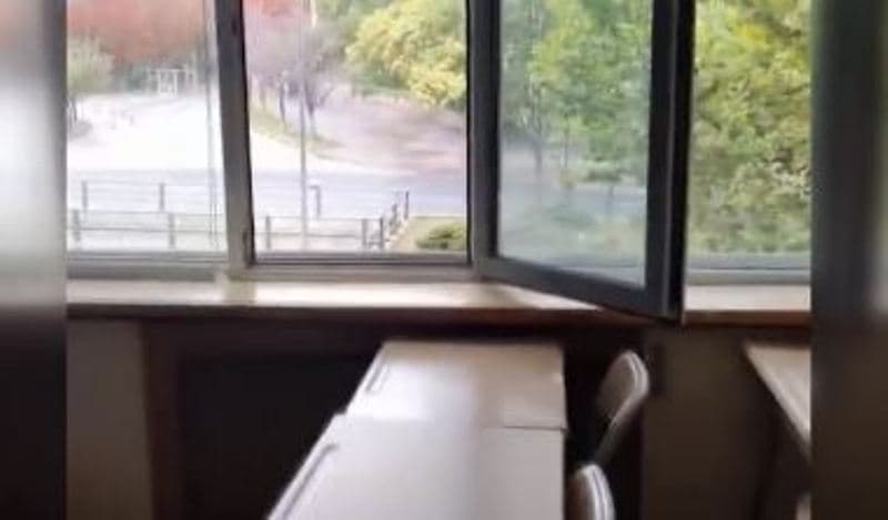Momenti i sulmit pranë Ministrisë së Brendshme në Ankara (VIDEO)